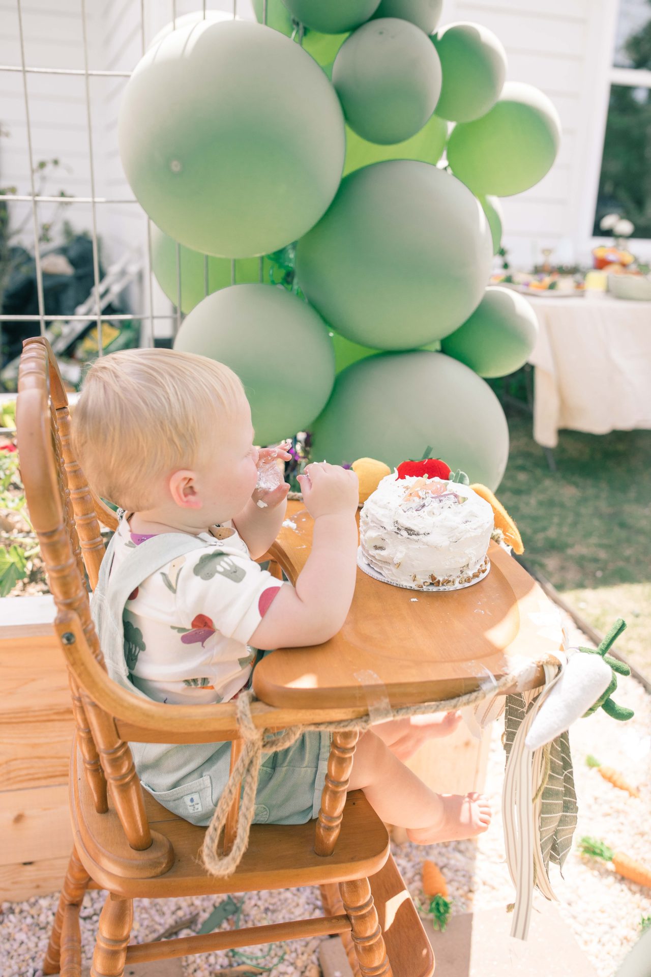 baby's first birthday, may good things grow, sprouting to one, locally grown, themed first birthday party, outdoor birthday party, garden party, baby first birthday gardening party, baby boy birthday idea, baby boy, cake smash, healthy baby birthday cake, cake smash recipe, healthy cake, party spread, birthday party on a budget, easy affordable birthday party for one year old, first birthday party diy, garden arches, baby's party, carrot cake, carrot themed birthday party, food for party, simply taralynn, baby boy turns one, cake smash outfit, lifestyle blogger, mom blog