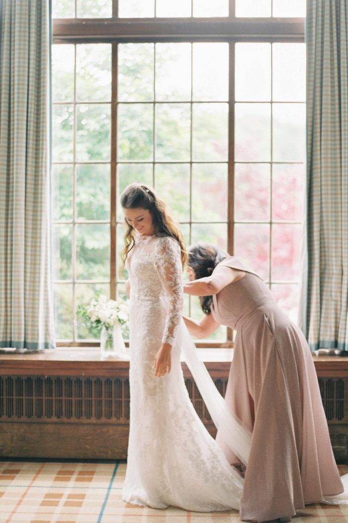 Getting Ready on The Wedding Day + First Look With Dad